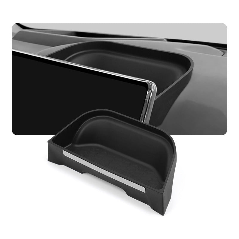 BYD Shark 6 silicone storage box fitted behind the centre screen